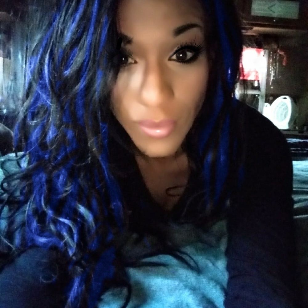 Meet your Posher, Mara